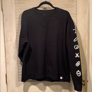 Snapchat black sweatshirt